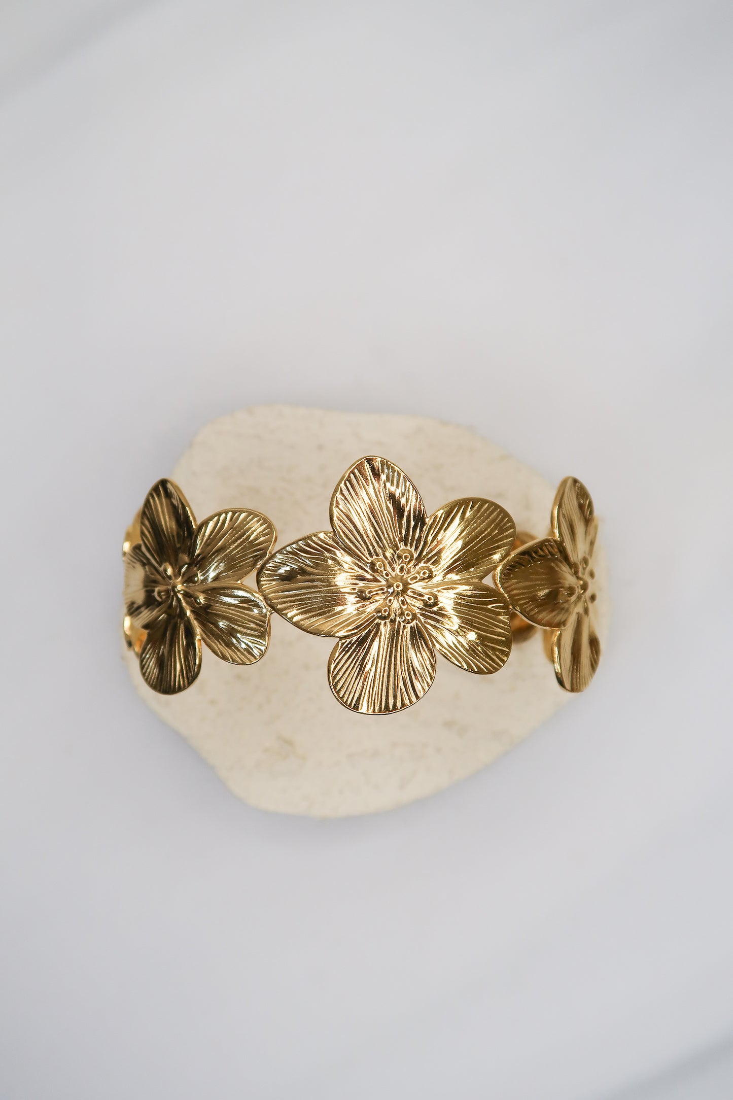 Beachy Summer Vibes Jewelry 8 Piece Look