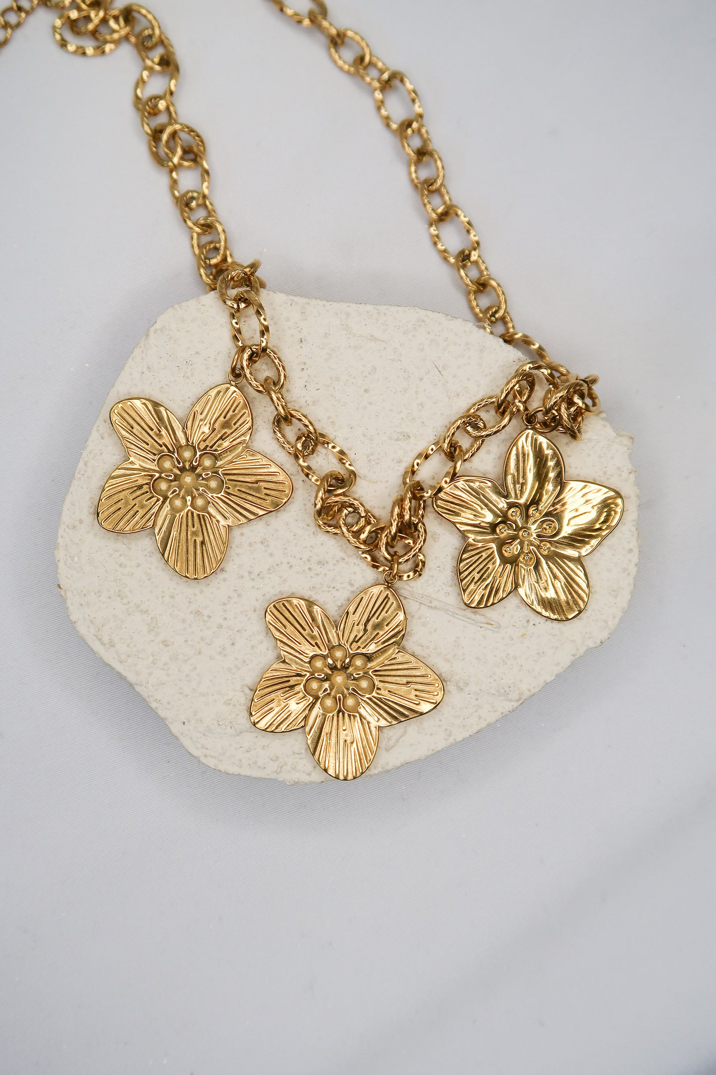 Beachy Summer Vibes Jewelry 8 Piece Look