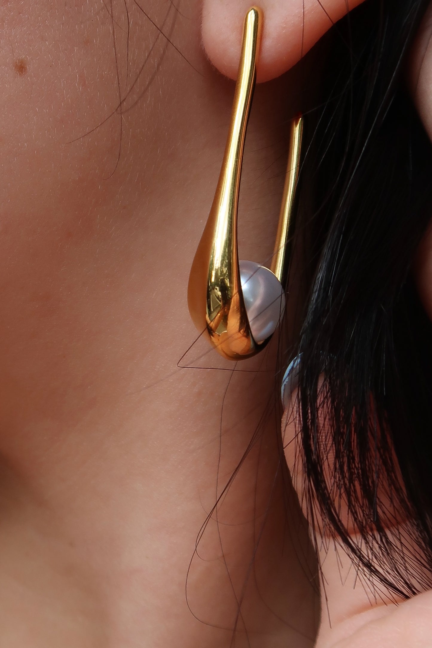 Tide Drops 316L Stainless Steel Pearl Earrings