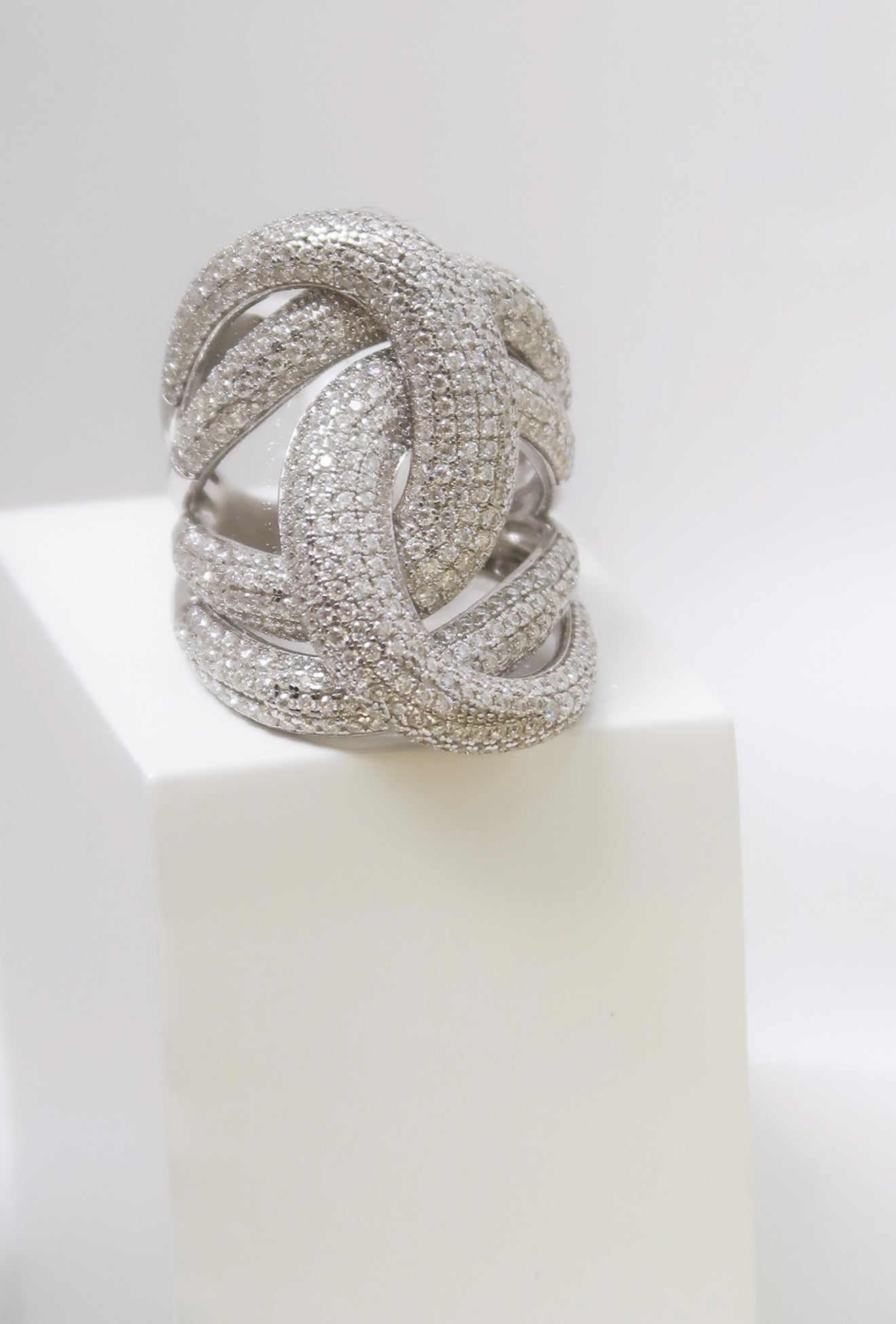 That Girl .925 Sterling Silver Moissanite Statement Ring