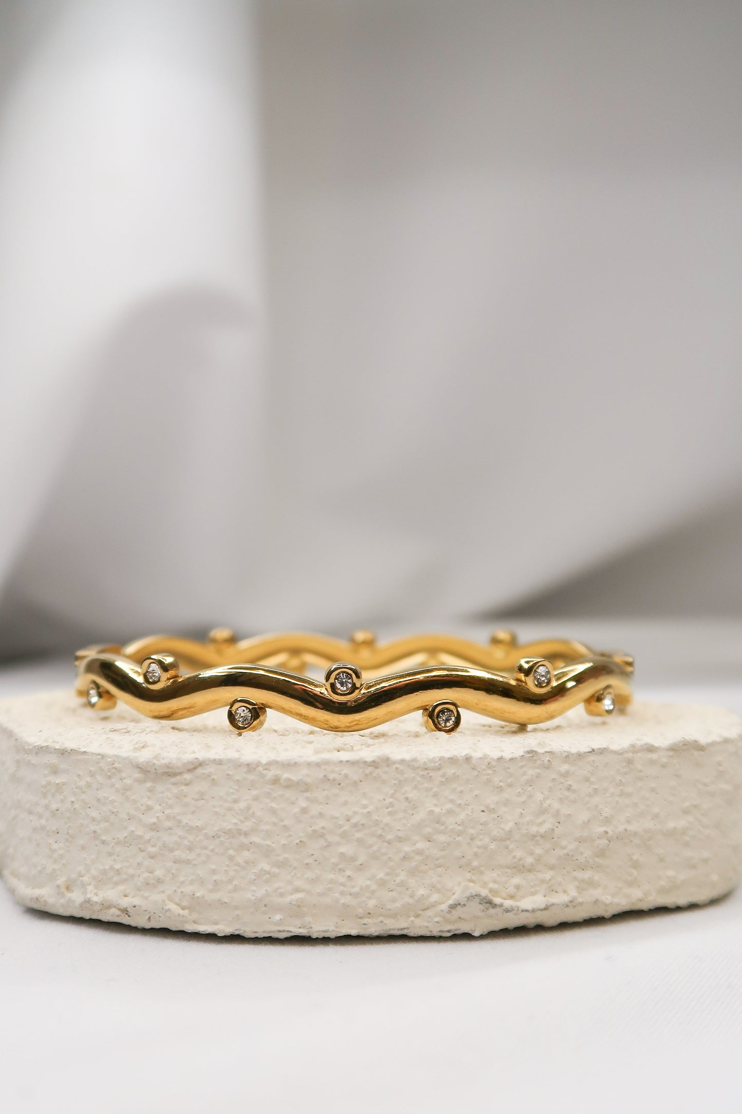 Elevate Bangle 316L Stainless Steel Collection