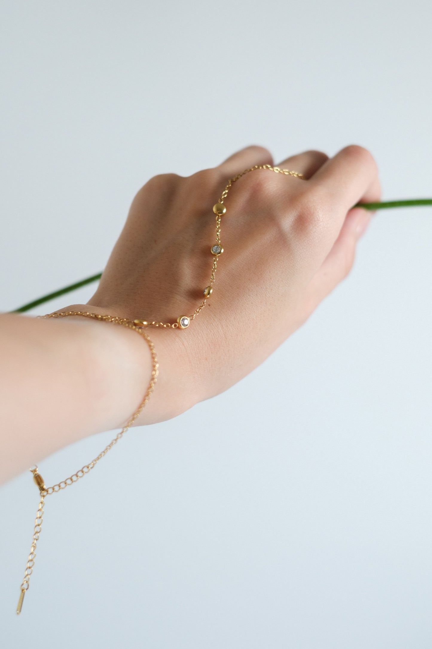 Look at Me 316L Stainless Steel Hand Chain