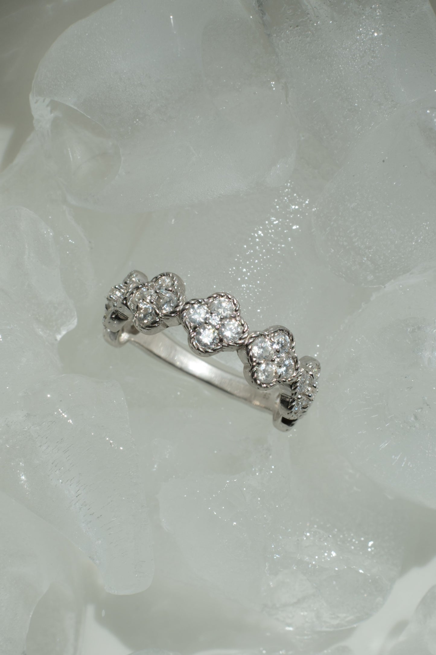 Clover Society .925 Sterling Silver Moissanite Band