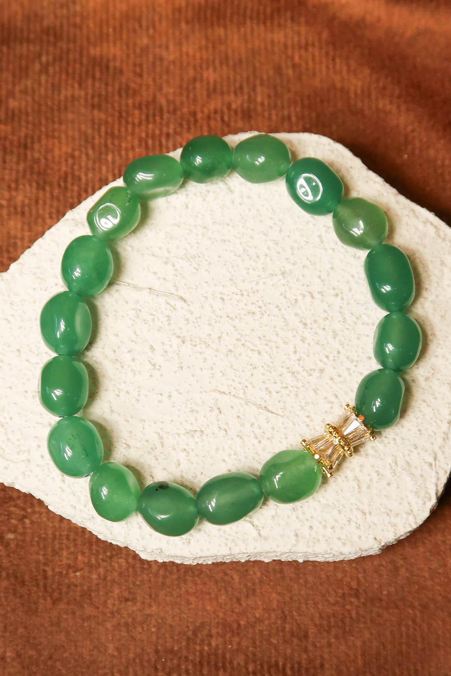 Evergreen Chic Emerald 5-Piece Natural Stone Bracelet Stack