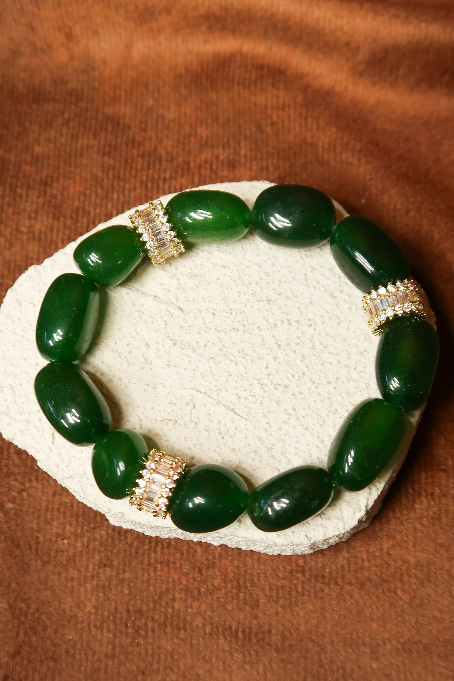 Evergreen Chic Emerald 5-Piece Natural Stone Bracelet Stack
