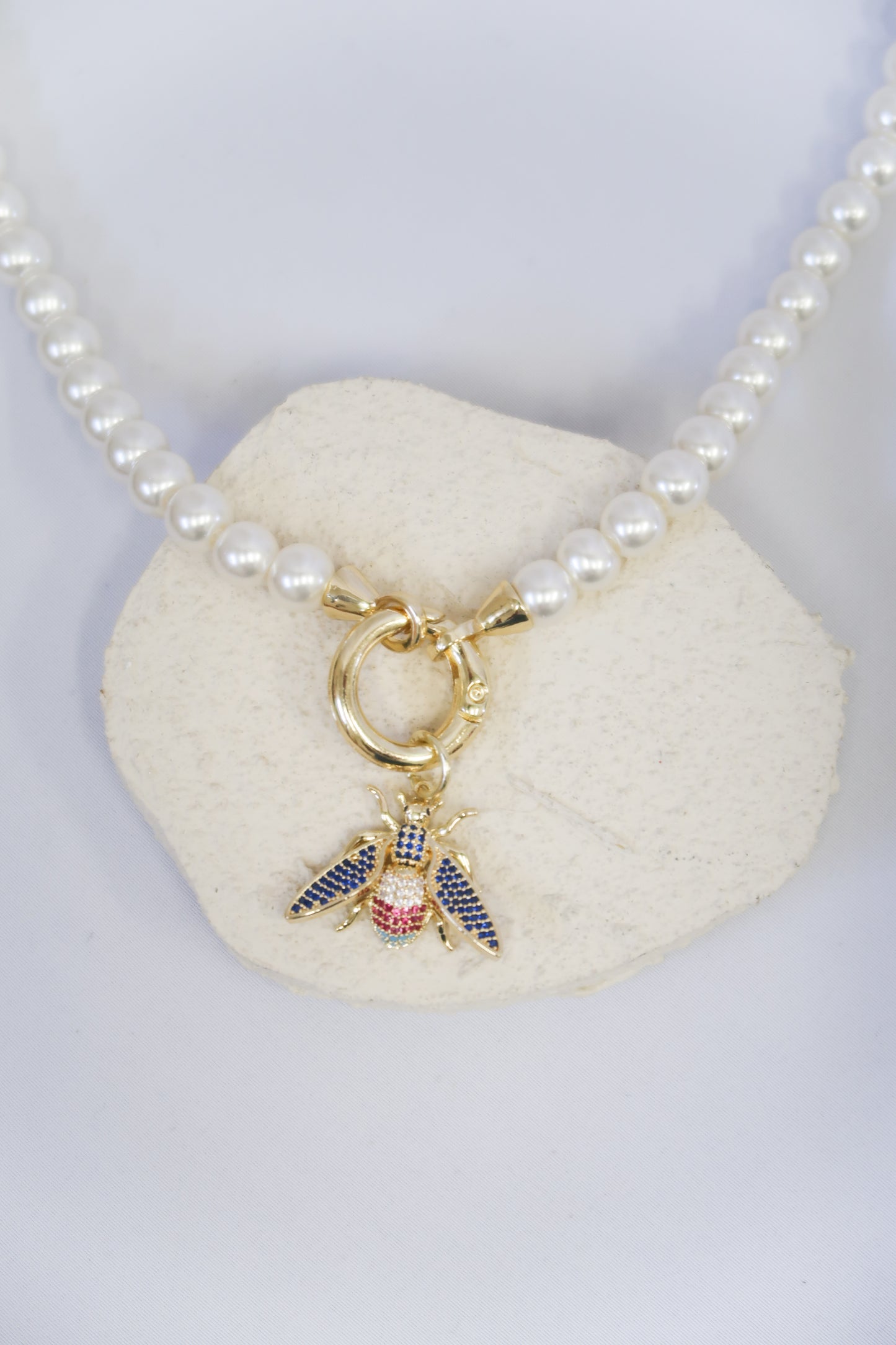 Exclusive Live pieces 4/3