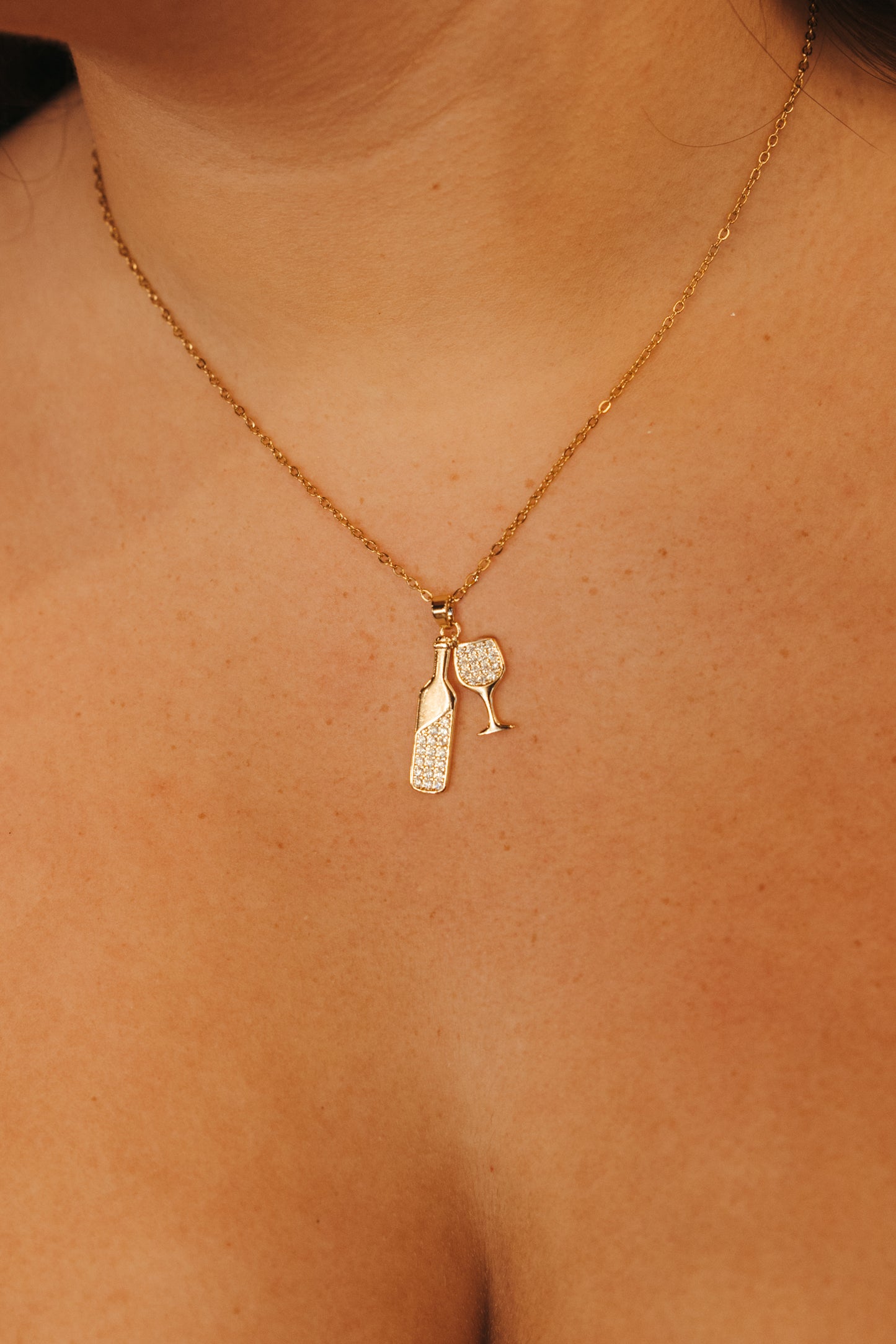 Social Hour Wine 316L Stainless Steel Crystal Necklace