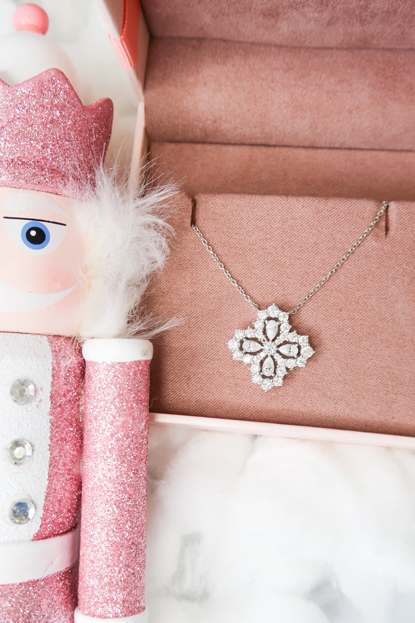 Gemma Clover 2.8 Carat Moissanite .925 Sterling Silver Necklace