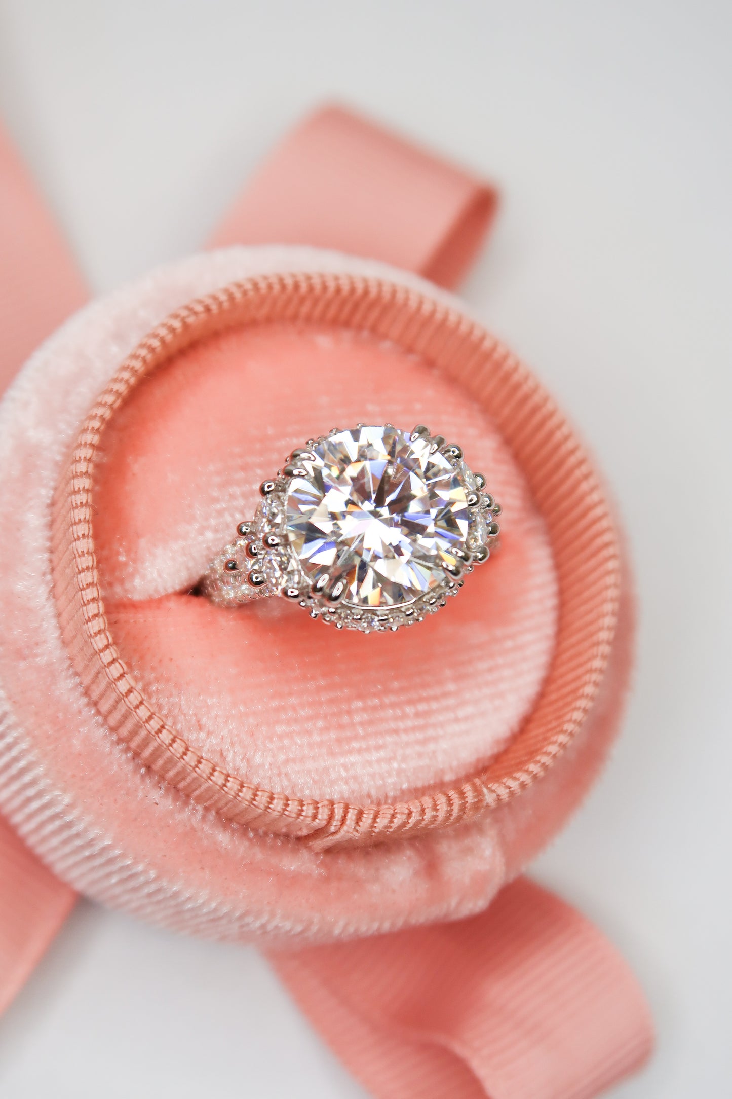 Aura Round Cut .925 Sterling Silver 5 Carat Moissanite Halo RIng