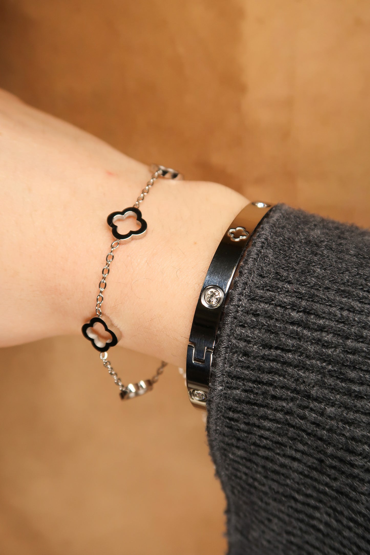 Clover Bangle 316L Stainless Steel Duo