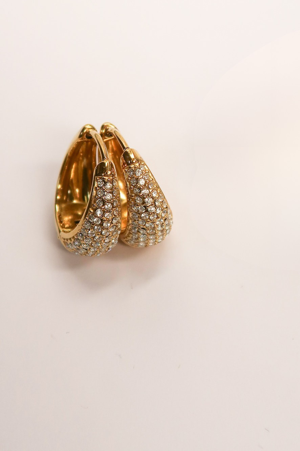 Mini Icon 316L Stainless Steel Crystal Huggies
