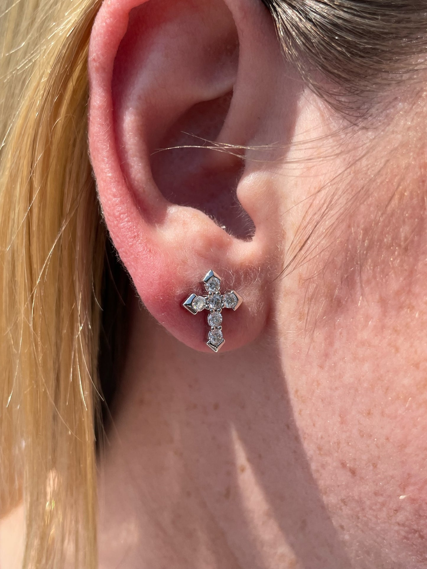 Bella .925 Sterling Silver Moissanite Studs