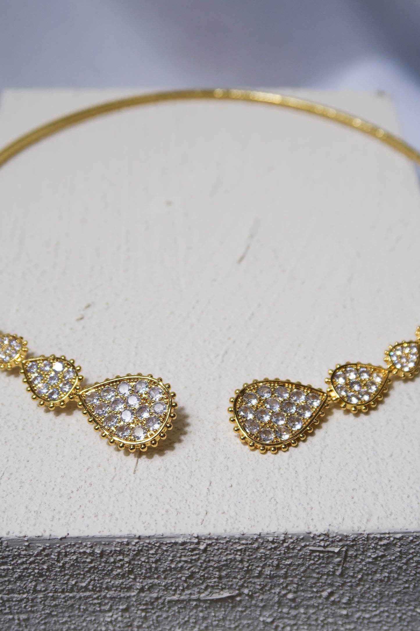 Samantha 316L Stainless Steel Crystal Collar Necklace