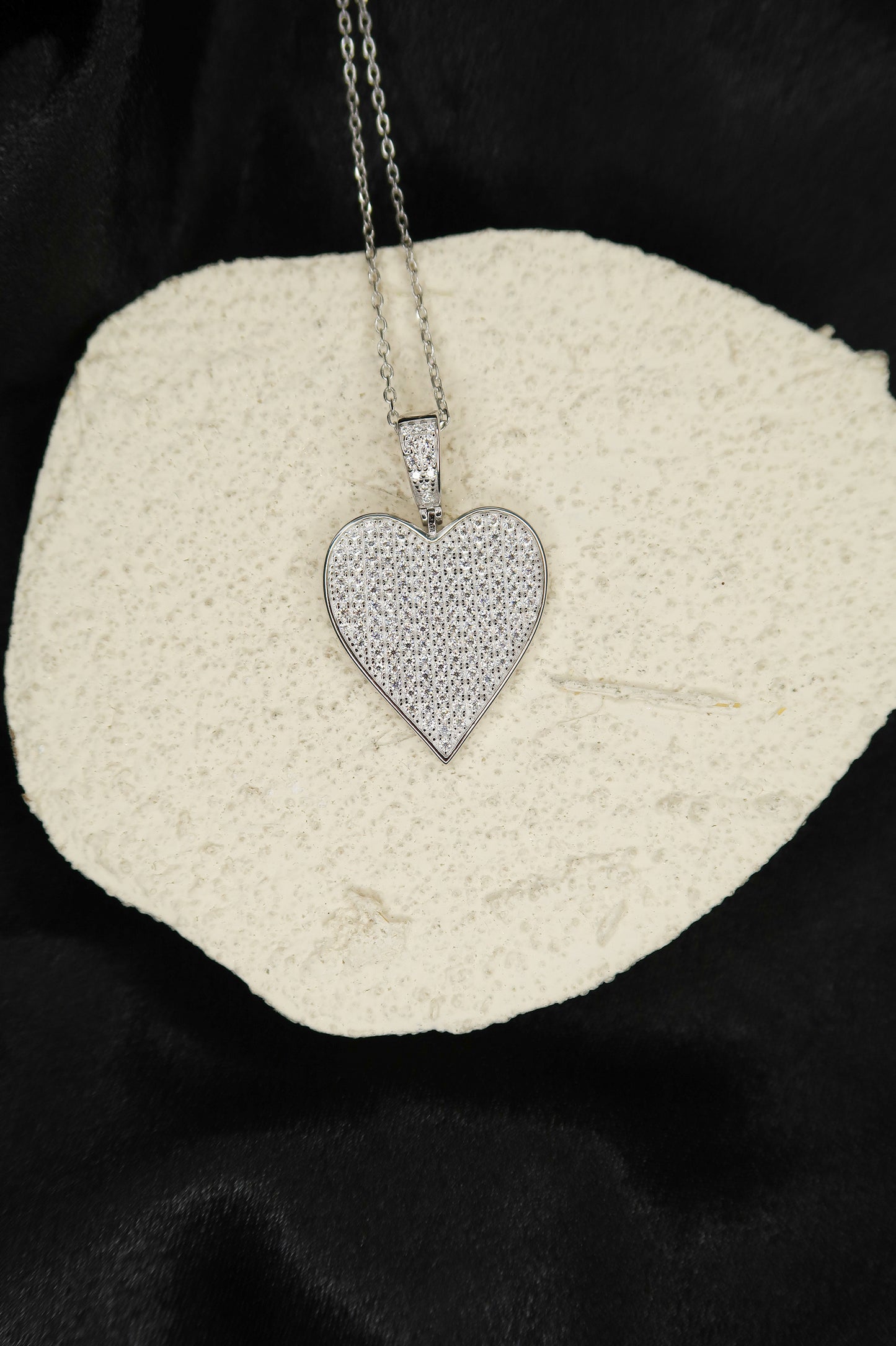 Luve 2 Carat Pave Moissanite Heart Pendant Necklace