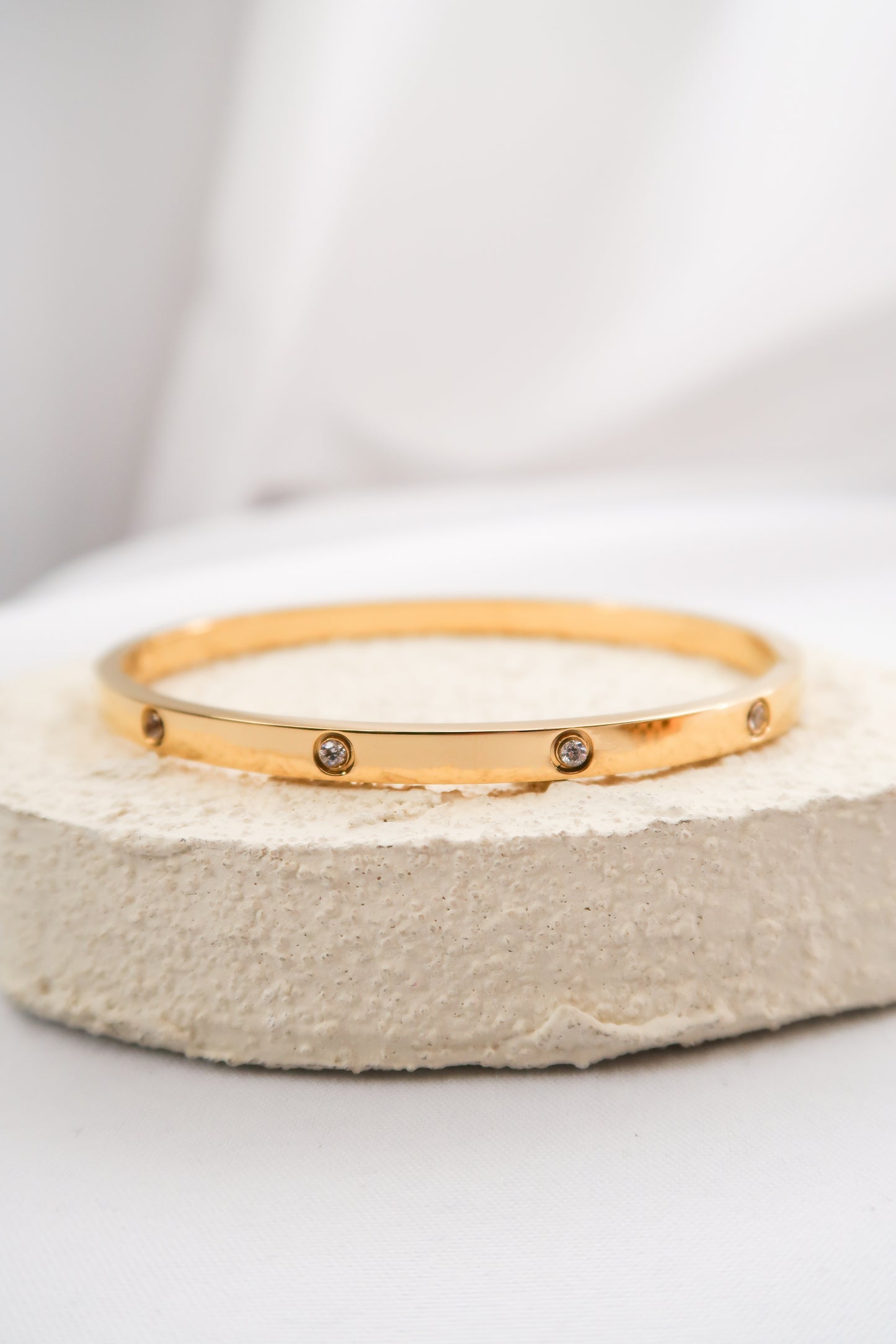 Modern Day Mama x KC Bangle Trio