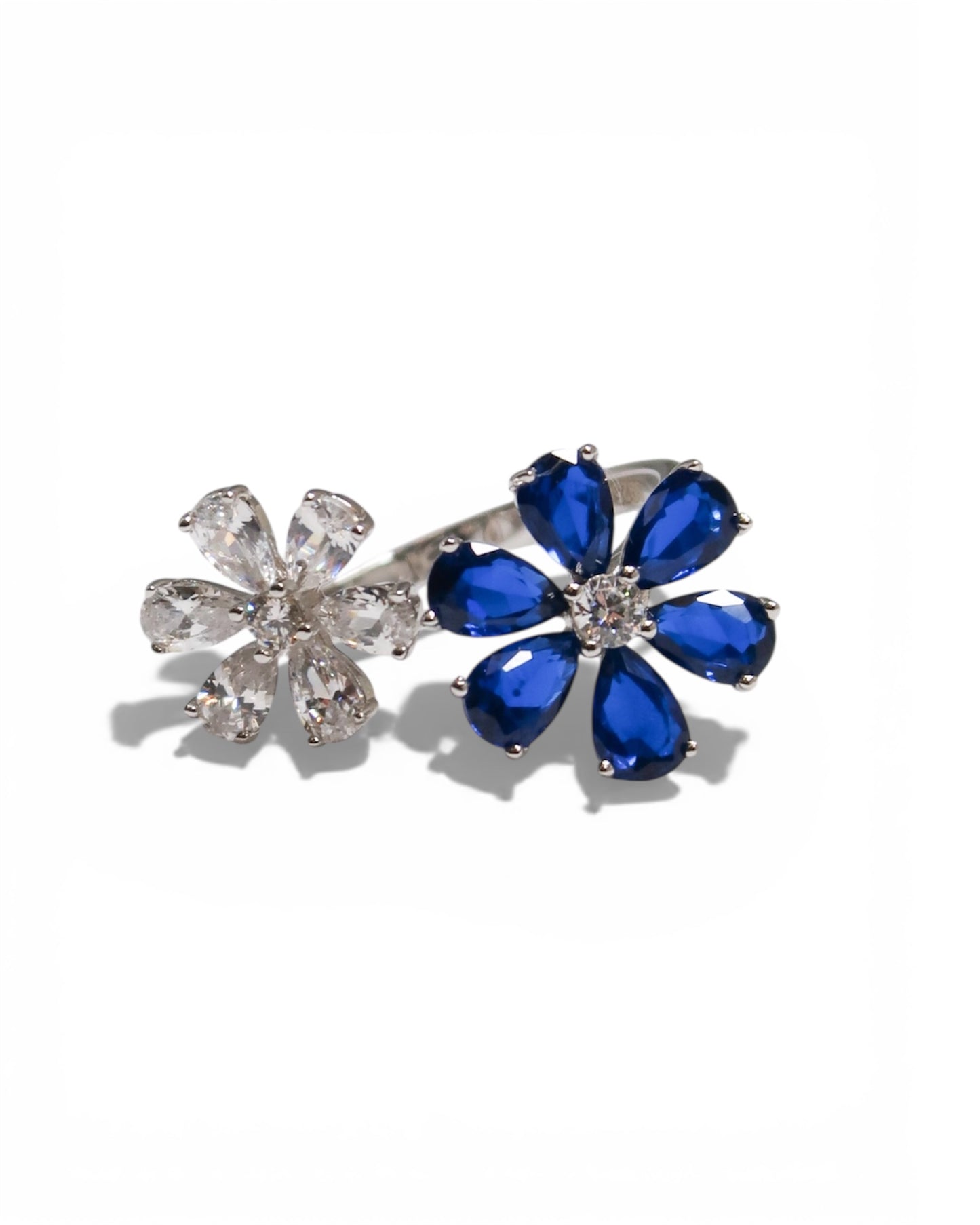 Daisy Sapphire Necklace and Earring .925 Sterling Silver