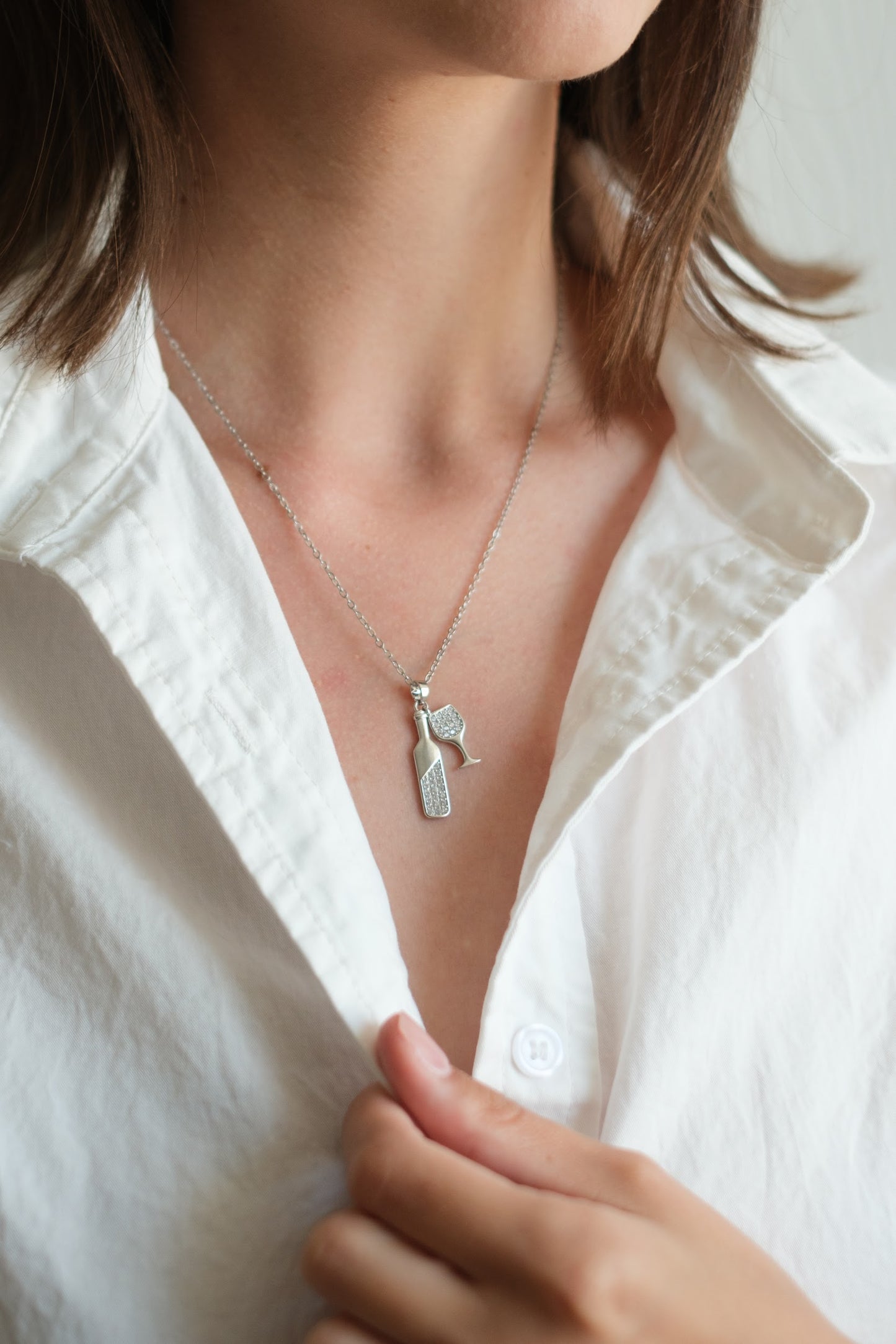 Social Hour Wine 316L Stainless Steel Crystal Necklace