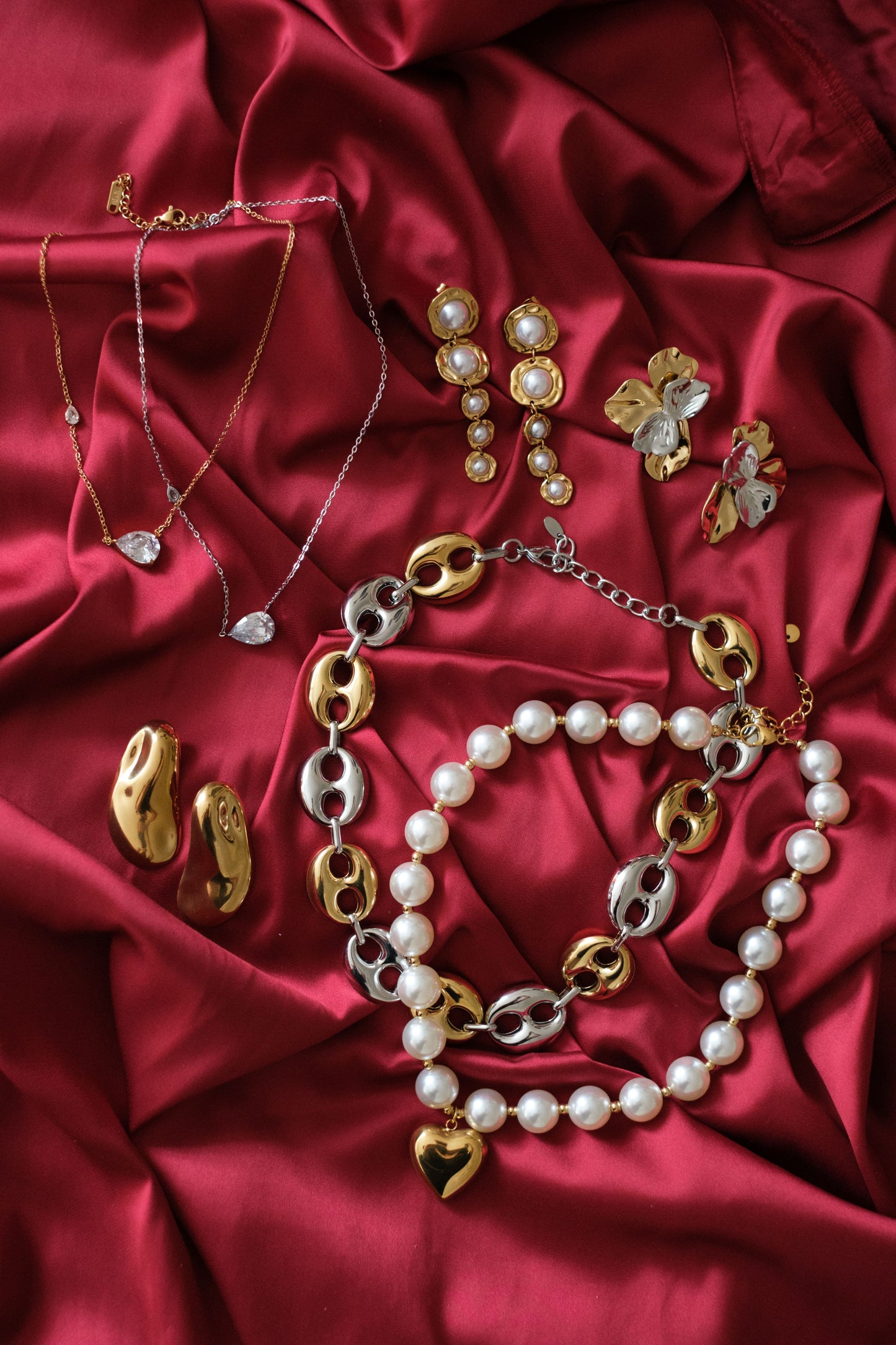 Simply Iconic Pear Crystal 316L Stainless Steel Necklace