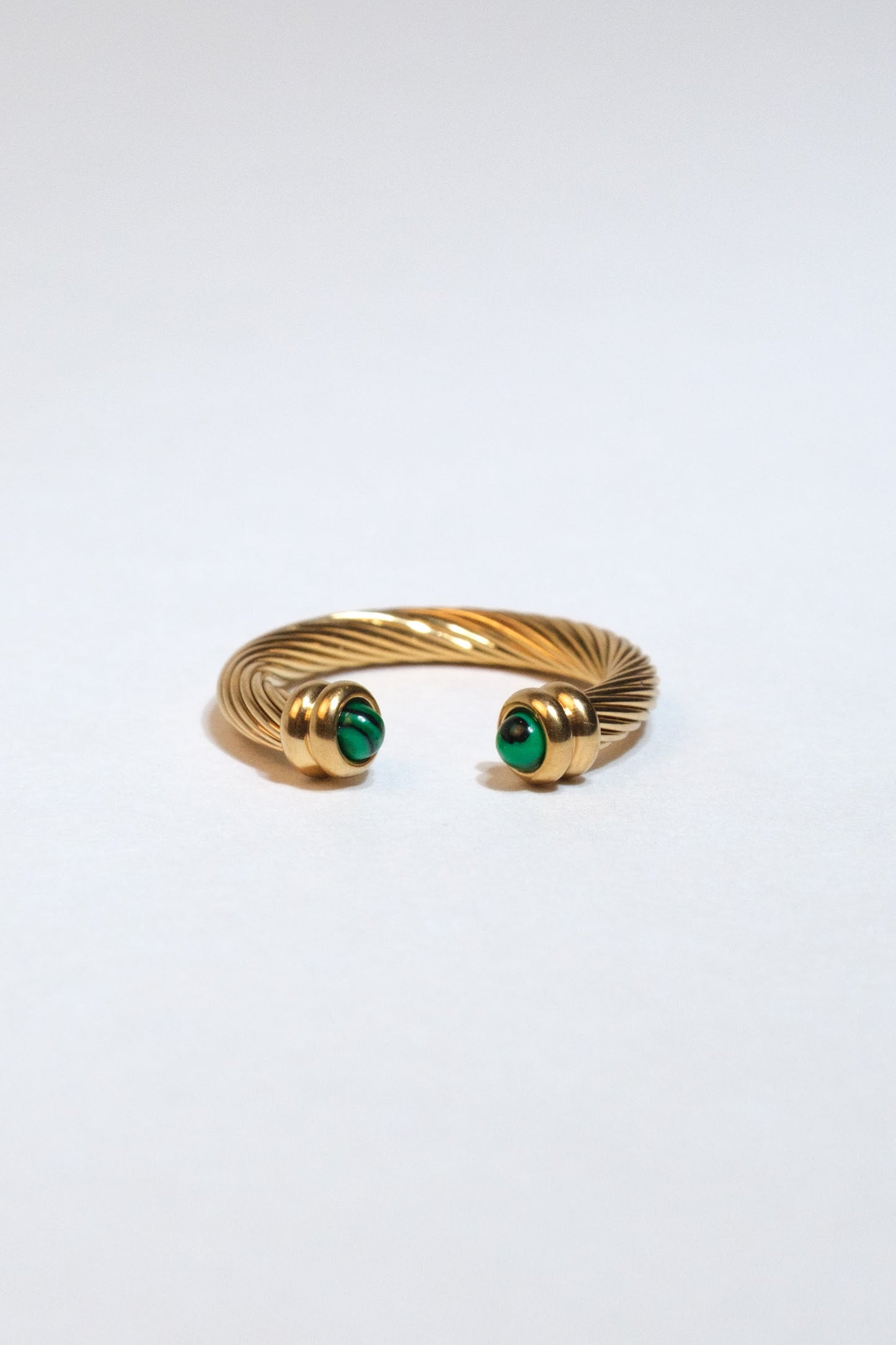 5 Golden 316L Stainless Steel Adjustable Rings *Comes With Luxe Cherry Case*