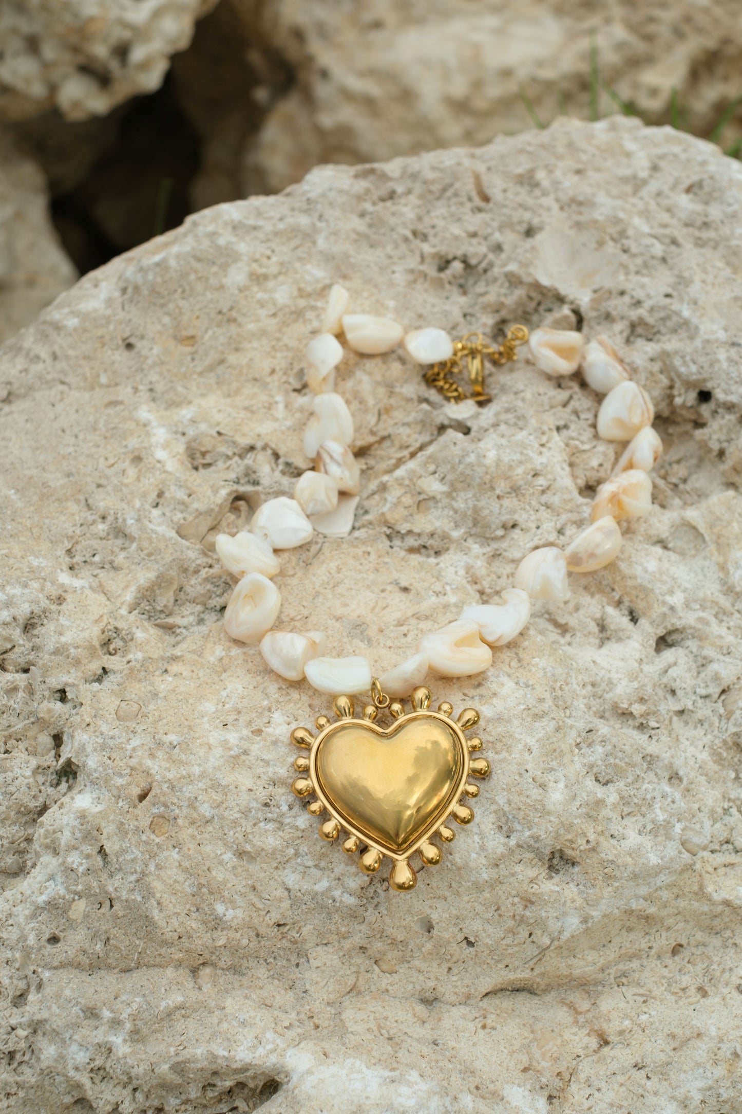Summer At Seaside Natural Shell Necklace