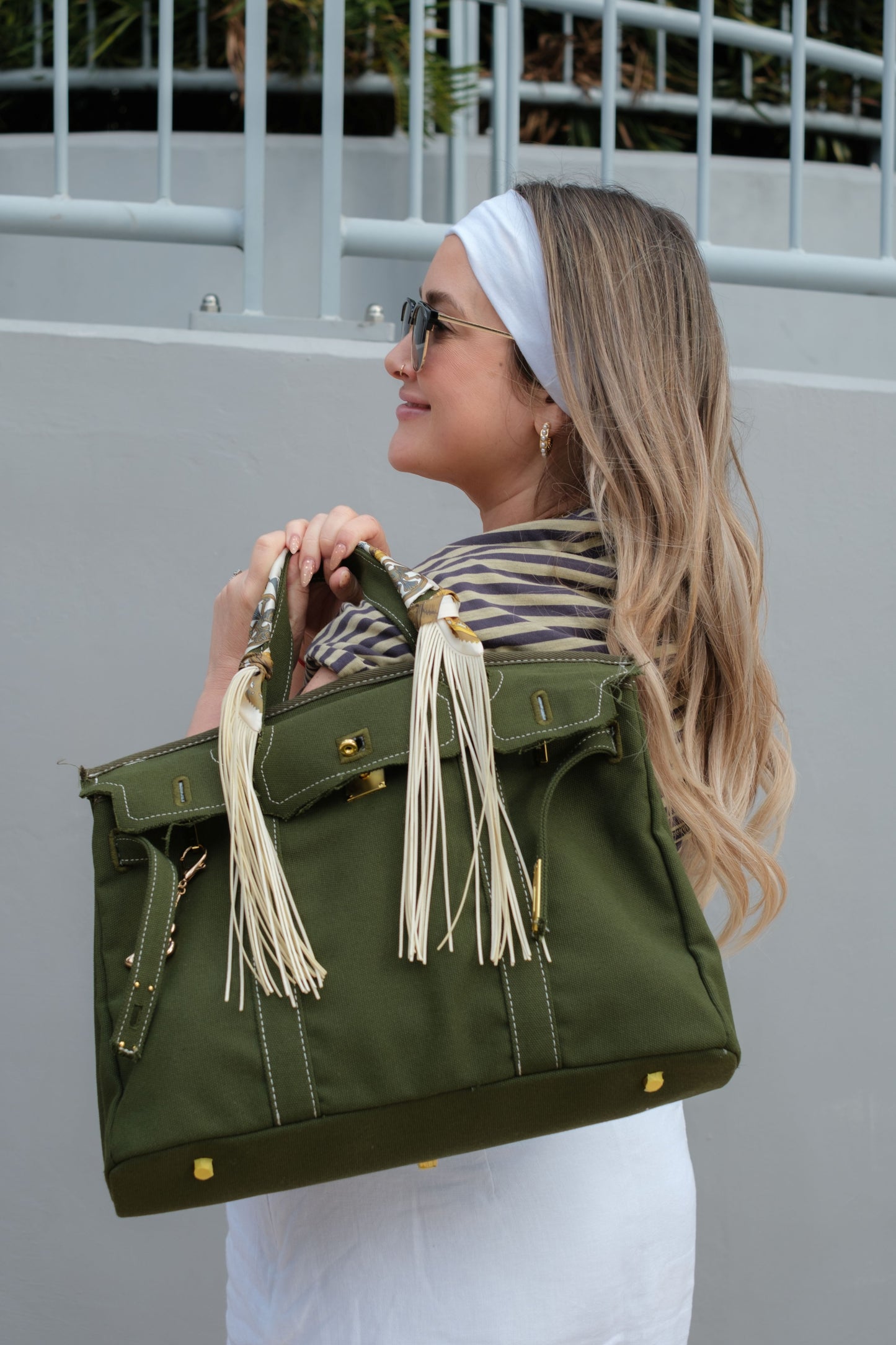 Spring Sundara Purse with Fringe Twilly