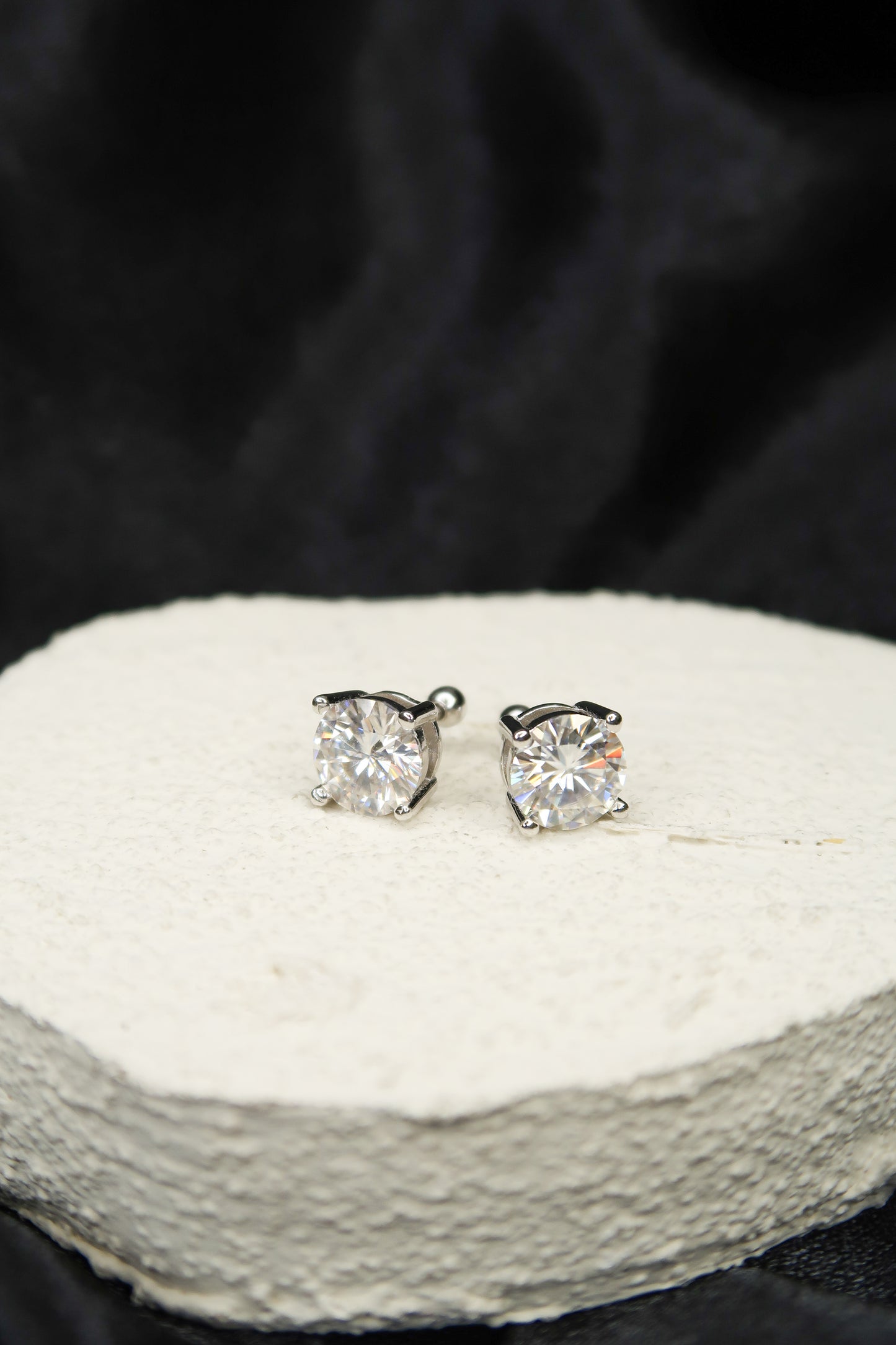 Aria .925 Sterling Silver Moissanite Stud Earrings
