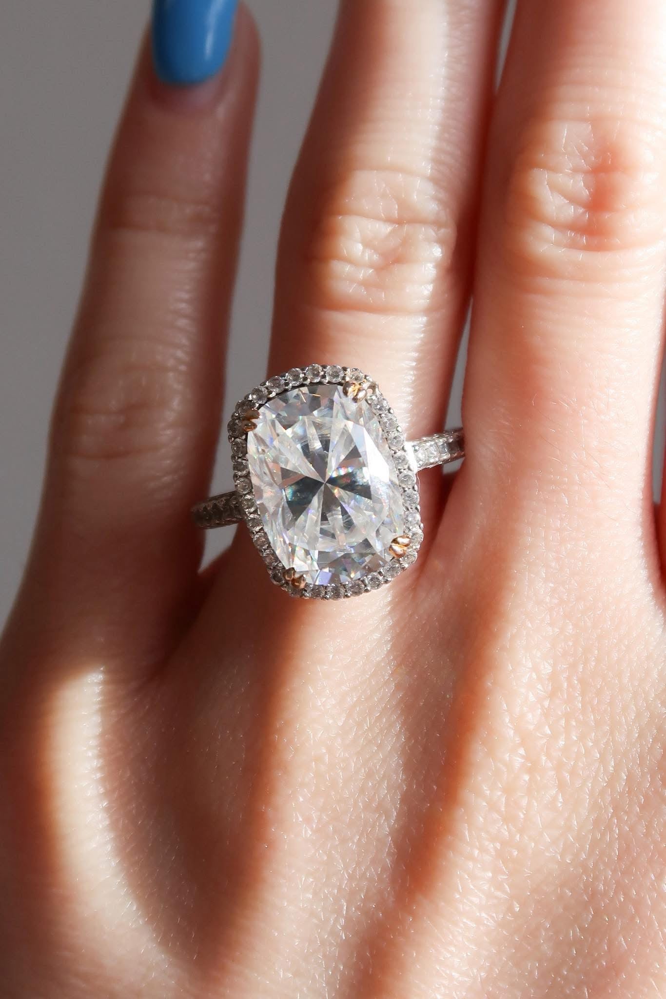 Crown Jewel 10 Carat .925 Sterling Silver Moissanite Ring