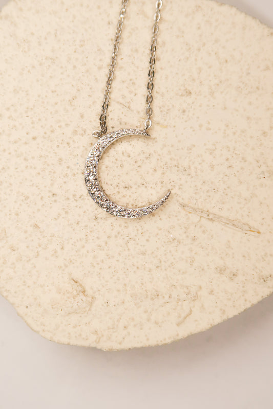 Glow Moon .925 Sterling Silver Moissanite Necklace