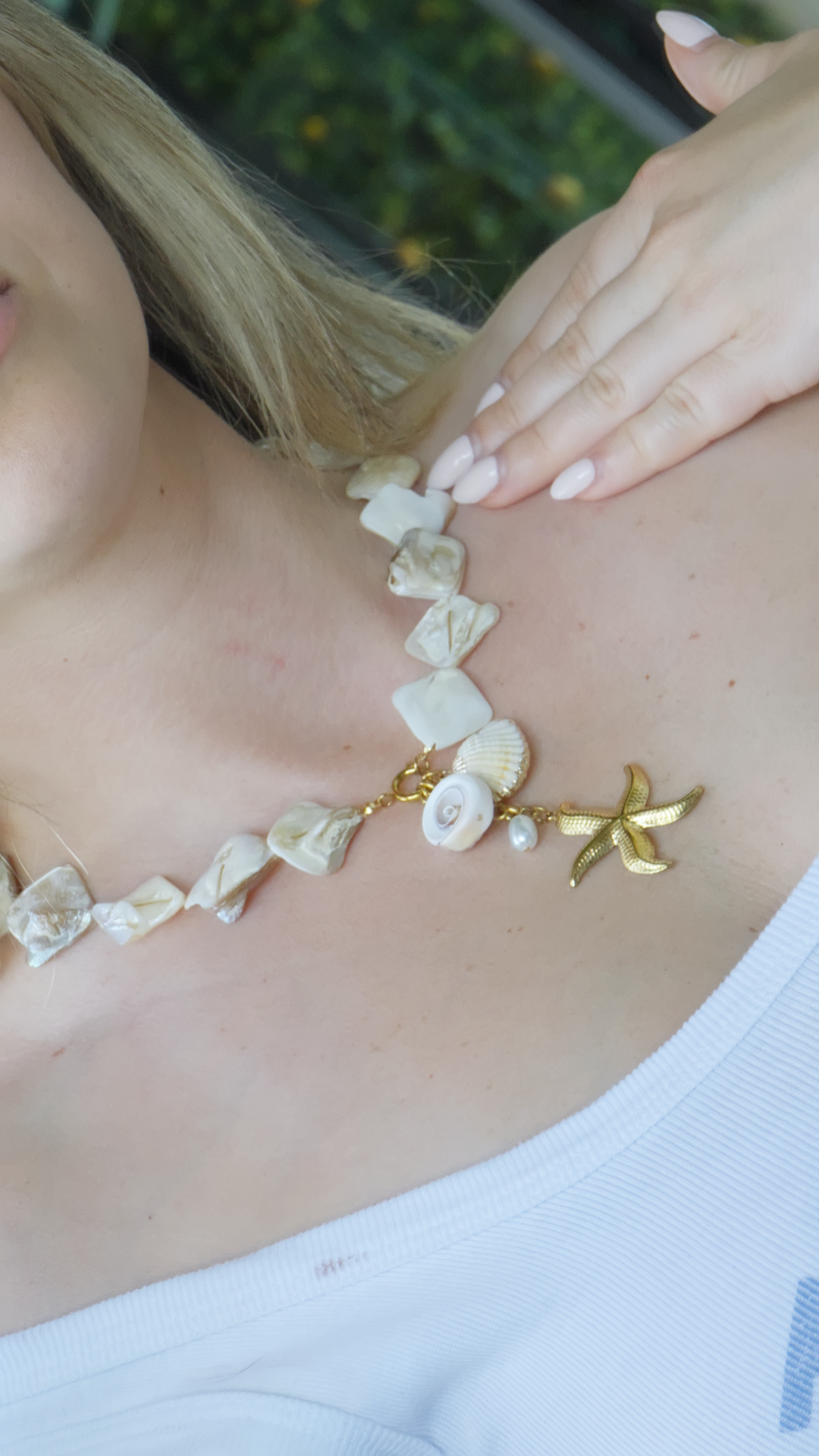 La Pearla Natural Shell Necklace