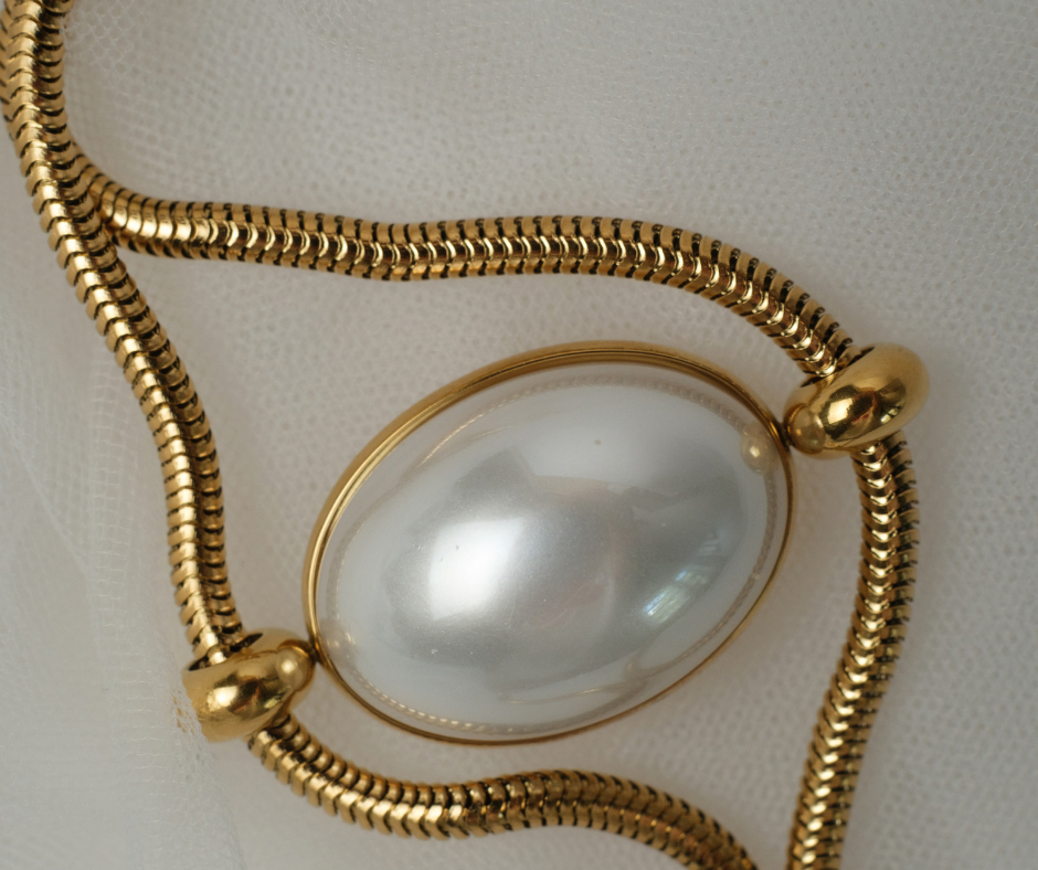 Pearl Affair Pearl Necklace
